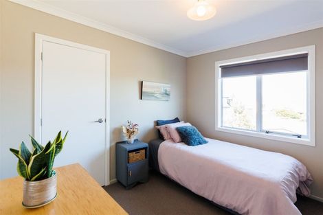 Photo of property in 45 Shortt Street, Foxton Beach, Foxton, 4815