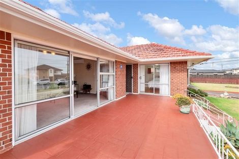 Photo of property in 22 Pukaki Road, Mangere, Auckland, 2022
