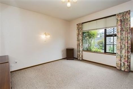 Photo of property in 2/60 Main North Road, Papanui, Christchurch, 8052