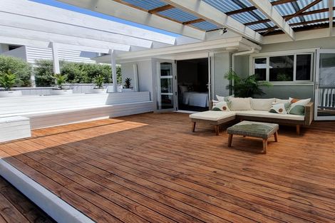 Photo of property in 5 Barton Street, Strandon, New Plymouth, 4312