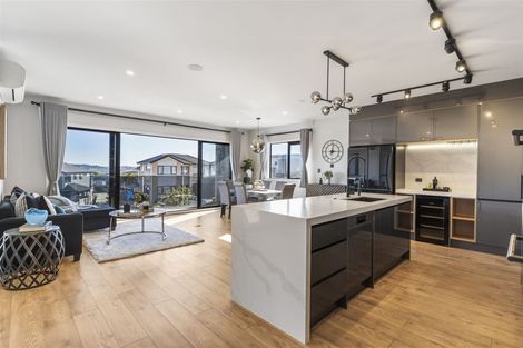 Photo of property in 36 Gospel Heights, Flat Bush, Auckland, 2019