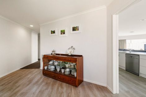 Photo of property in 2 Brunswick Place, Rototuna North, Hamilton, 3210