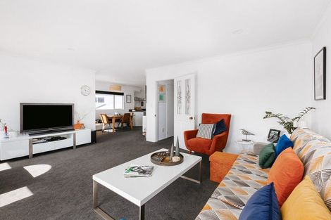 Photo of property in 2/8 Aberdeen Street, Mount Maunganui, 3116