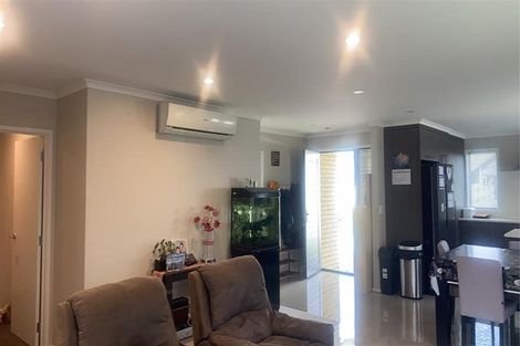 Photo of property in 12 Teatree Close, Huntington, Hamilton, 3210