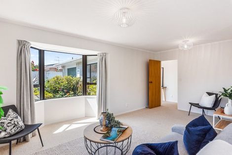 Photo of property in 1/29 Rosebank Grove, Waikanae, 5036