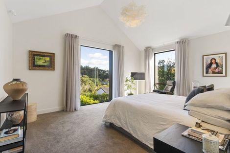 Photo of property in 21 Oscar Road, Greenhithe, Auckland, 0632