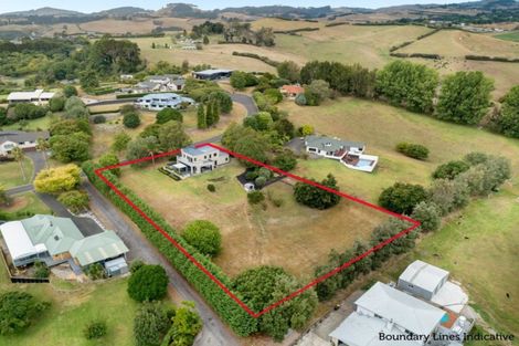 Photo of property in 16 Tupelo Place, Ohauiti, Tauranga, 3112