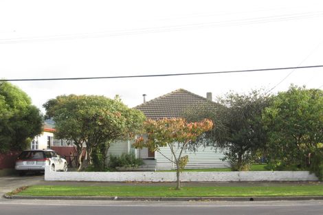 Photo of property in 69 Naenae Road, Naenae, Lower Hutt, 5011