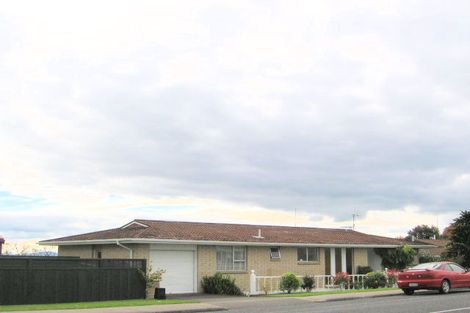 Photo of property in 338 Otumoetai Road, Otumoetai, Tauranga, 3110