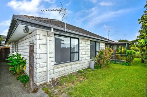 Photo of property in 1/6 Chardale Street, Avondale, Christchurch, 8061