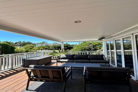 Photo of property in 6 Channel View Road, Campbells Bay, Auckland, 0630