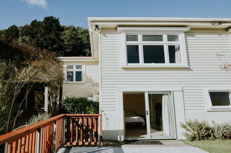 Photo of property in 45 Milton Terrace, Picton, 7220