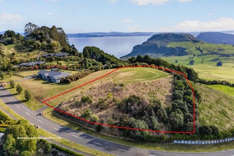 Photo of property in 108 Highland Drive, Acacia Bay, Taupo, 3385