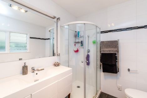 Photo of property in 16 Buick Crescent, Awapuni, Palmerston North, 4412