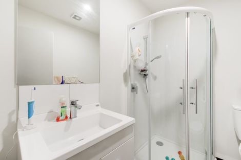 Photo of property in 16/17 Warwick Street, Richmond, Christchurch, 8013