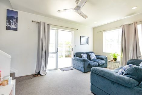 Photo of property in 102 Willowpark Road North, Hastings, 4122