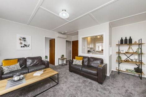 Photo of property in 2/145 College Street, Awapuni, Palmerston North, 4412