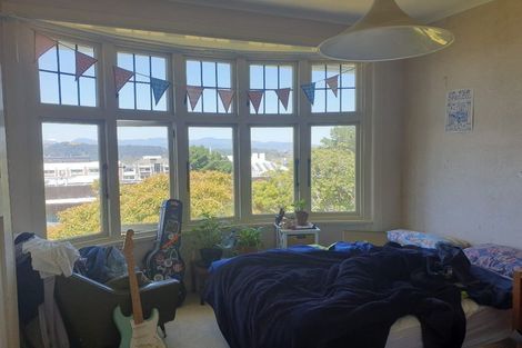 Photo of property in 25 Central Terrace, Kelburn, Wellington, 6012