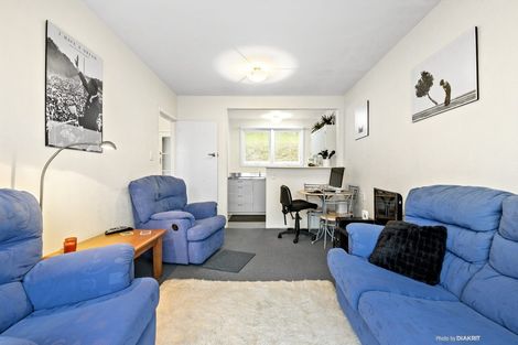 Photo of property in 4/27 South Karori Road, Karori, Wellington, 6012