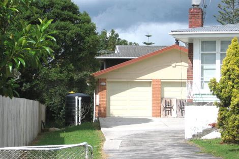 Photo of property in 1a Westall Road, New Lynn, Auckland, 0600