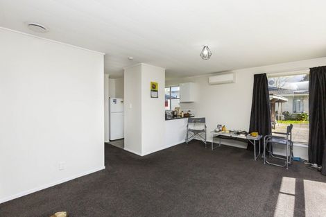 Photo of property in 2/12 Wilford Street, Wallaceville, Upper Hutt, 5018