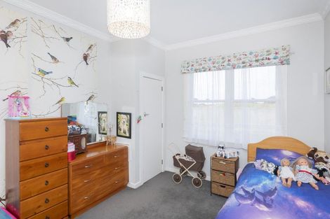 Photo of property in 28 Moana Road, Okitu, Gisborne, 4010