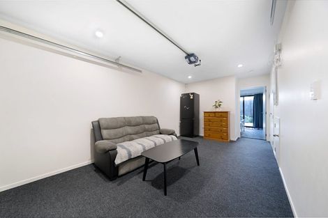 Photo of property in 4/68 Smythe Road, Henderson, Auckland, 0612
