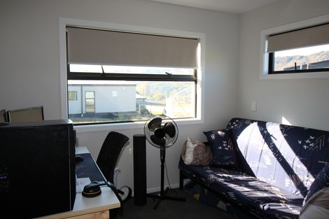 Photo of property in 20 Meyer Street, Alexandra, 9320