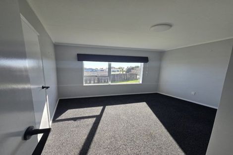 Photo of property in 4 Desmond Place, Bell Block, New Plymouth, 4312