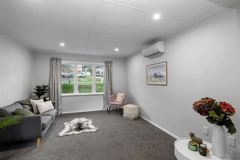 Photo of property in 58 Coast Road, Wainuiomata, Lower Hutt, 5014