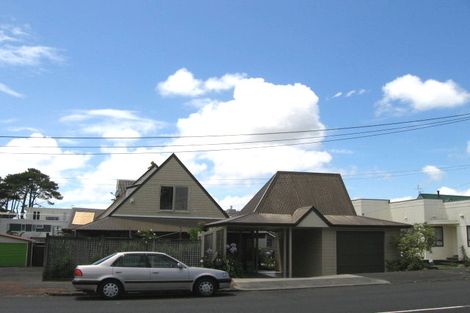 Photo of property in 507 Point Chevalier Road, Point Chevalier, Auckland, 1022