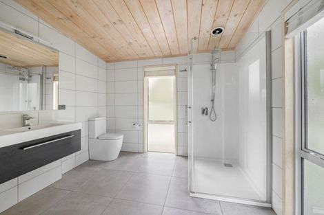 Photo of property in 24 Lacebark Drive, Kinloch, Taupo, 3377