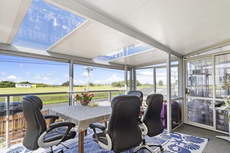 Photo of property in 474a Papamoa Beach Road, Papamoa Beach, Papamoa, 3118