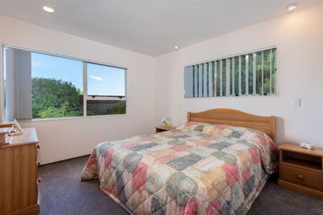 Photo of property in 9a Orchard Road, Browns Bay, Auckland, 0630