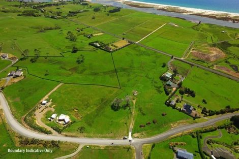 Photo of property in 468 Cove Road, Waipu, 0582