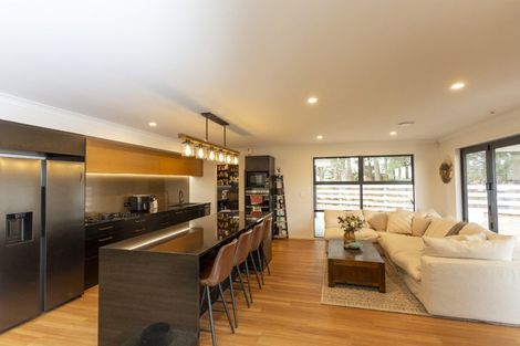 Photo of property in 26 Kingfisher Avenue, Amberley, 7410