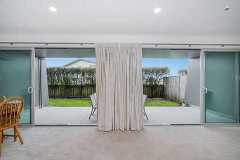 Photo of property in 86 Albert Street, Whitianga, 3510