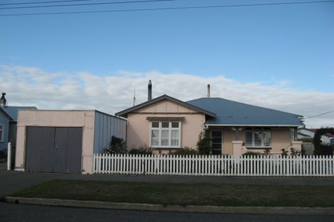 Photo of property in 13 Lynn Street, Oamaru North, Oamaru, 9400