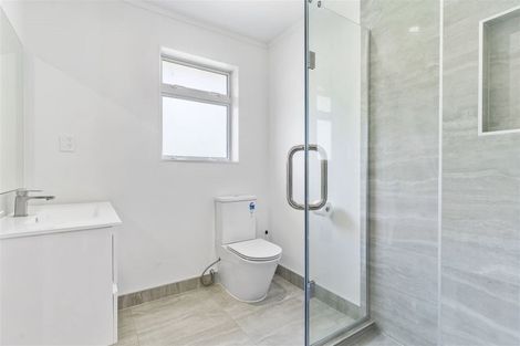 Photo of property in 4/28 Ferndale Road, Mount Wellington, Auckland, 1060