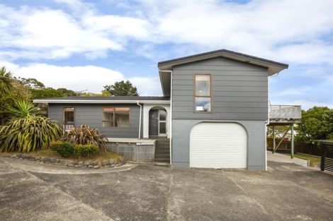 Photo of property in 5 Garboard Lane, Whitby, Porirua, 5024