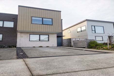 Photo of property in 32 Kilcadden Drive, Flat Bush, Auckland, 2019
