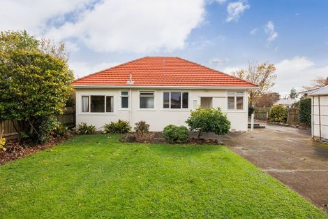 Photo of property in 26 Puriri Terrace, Roslyn, Palmerston North, 4414