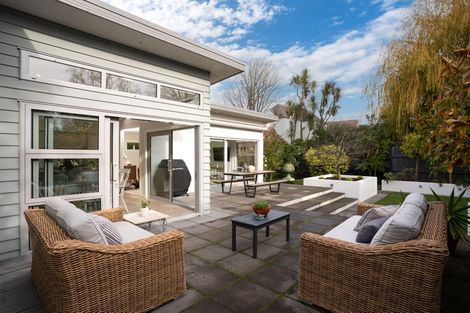 Photo of property in 23 Waiwetu Street, Fendalton, Christchurch, 8052