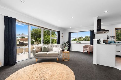 Photo of property in 17 Kotare Crescent, Maunu, Whangarei, 0110