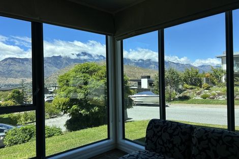 Photo of property in St Andrews Park, 62 Highview Terrace, Queenstown, 9300