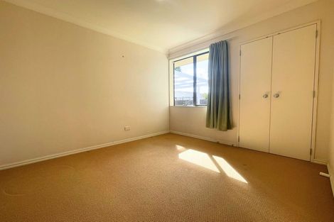 Photo of property in 12 Lansell Drive, East Tamaki Heights, Auckland, 2016