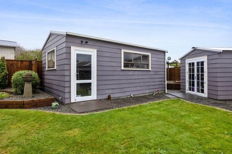 Photo of property in 30 Oberon Street, Stratford, 4332