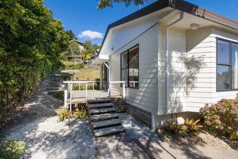 Photo of property in 2/123 Spinella Drive, Bayview, Auckland, 0629