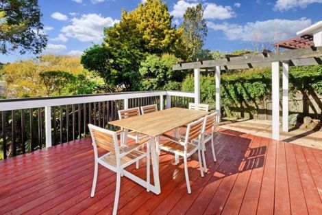 Photo of property in 1/52 Chippendale Crescent, Birkdale, Auckland, 0626