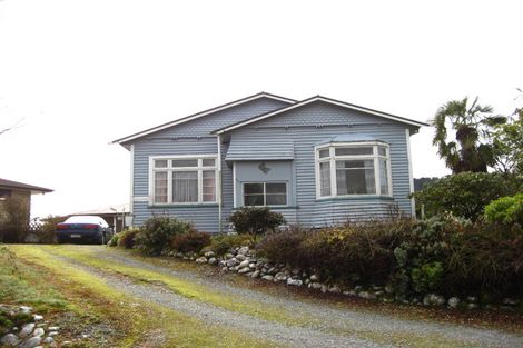 Photo of property in 33 Victory Street, Reefton, 7830
